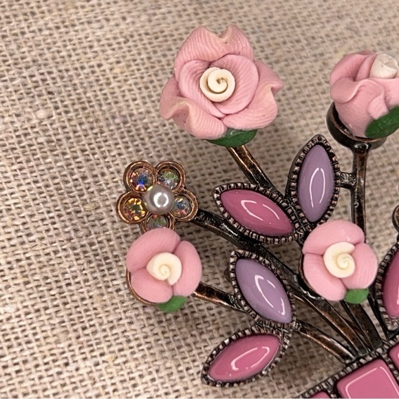 VINTAGE POTTED PLANT FLORAL BROOCH ENAMEL PORCELAIN ROSE PINK FUCHSIA - Picture 5 of 8